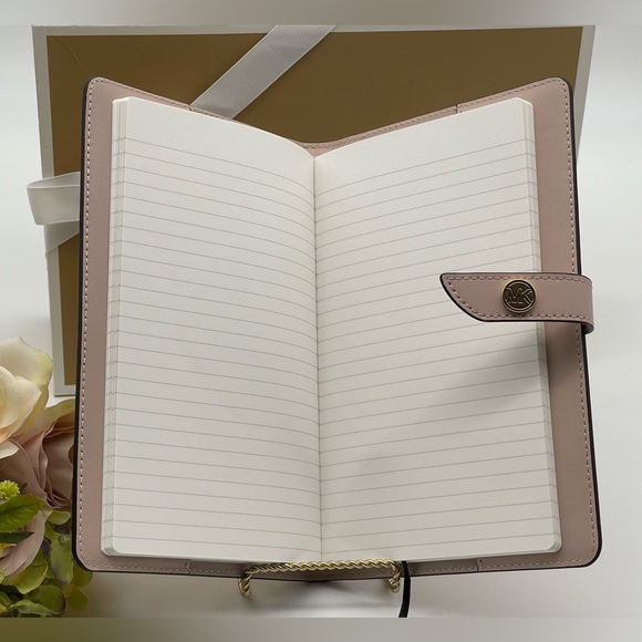 Michael Kors Medium Studded Pebbled Leather Notebook - Picture 11 of 16